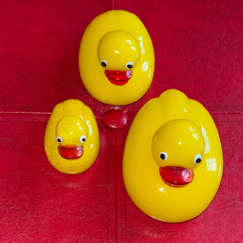 Glass Rubber Duck Novelty Set - Picture 4 of 8